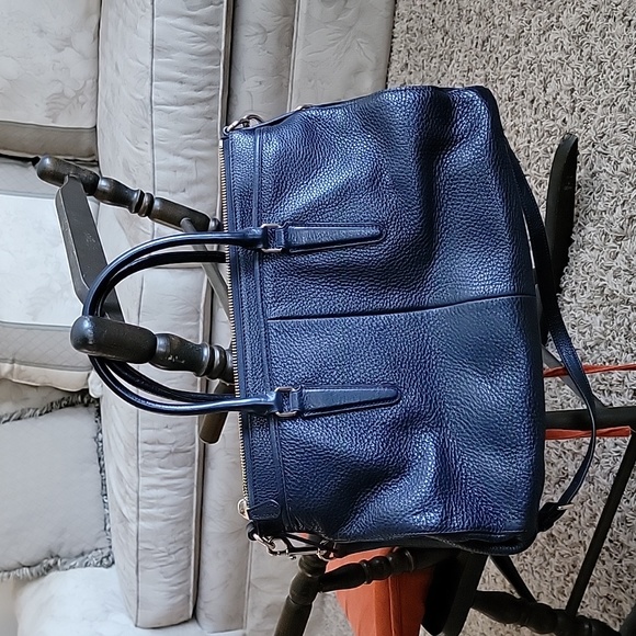 Coach Crossbody Handbag - Picture 2 of 7